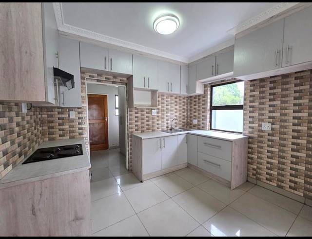 4 BEDROOM HOUSE FOR SALE IN MELODIE